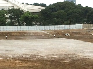 レヂテックス開発事例(4) 工事現場での砂ぼこり・土埃抑制